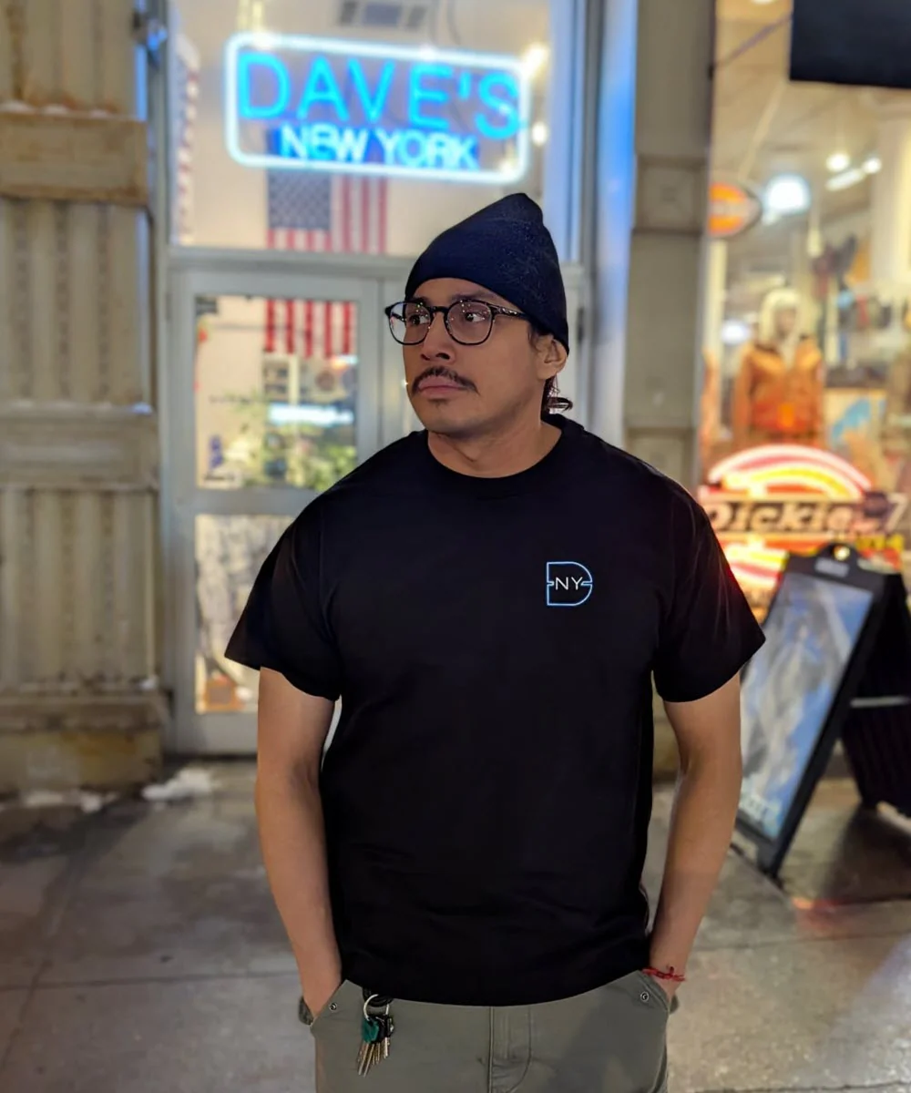 Dave's New York Neon Short Sleeve T-shirt - Black - Image 4
