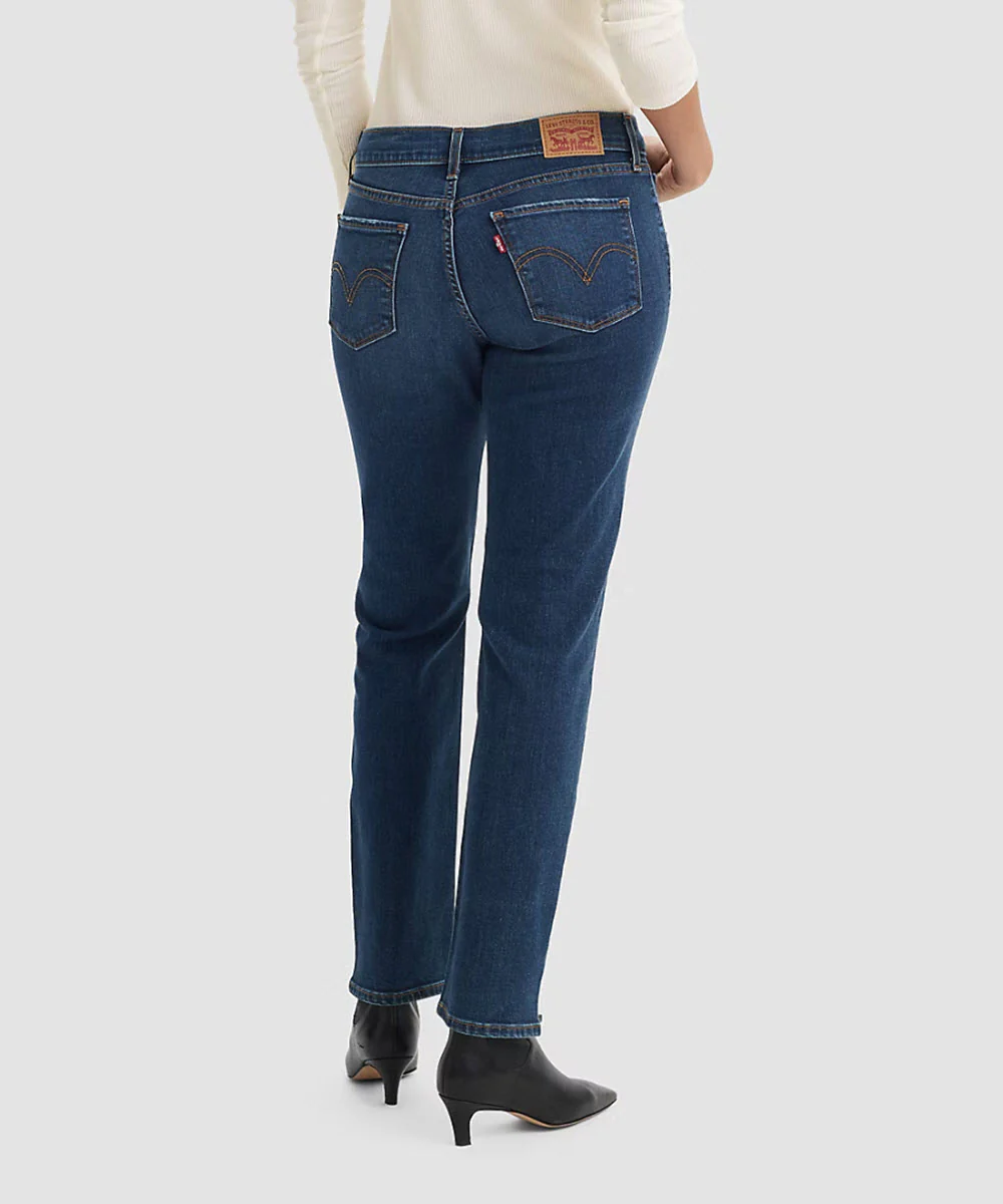 Levi's Women's Classic Mid Rise Straight Fit Jeans - Dark Stonewash - Image 3